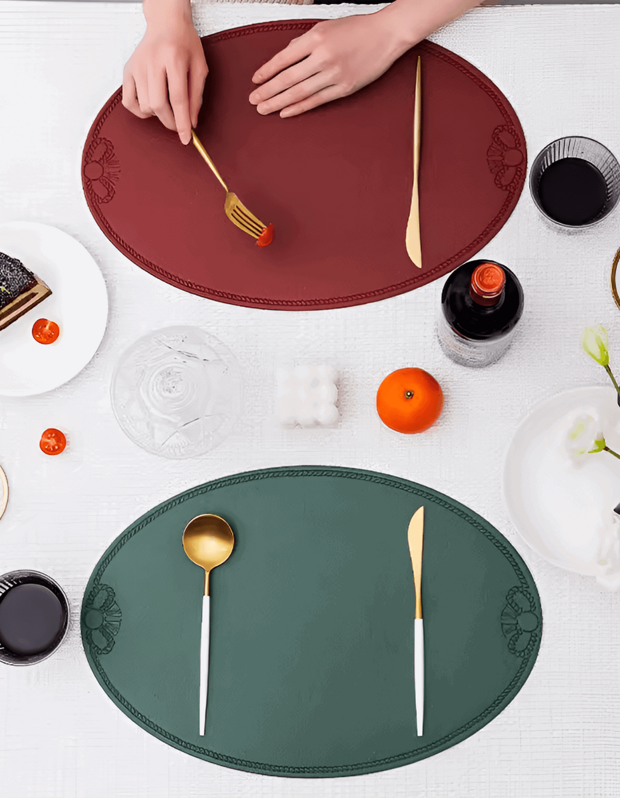 UnRoll Oval Retro Vegan Leather Place Mat - Grey