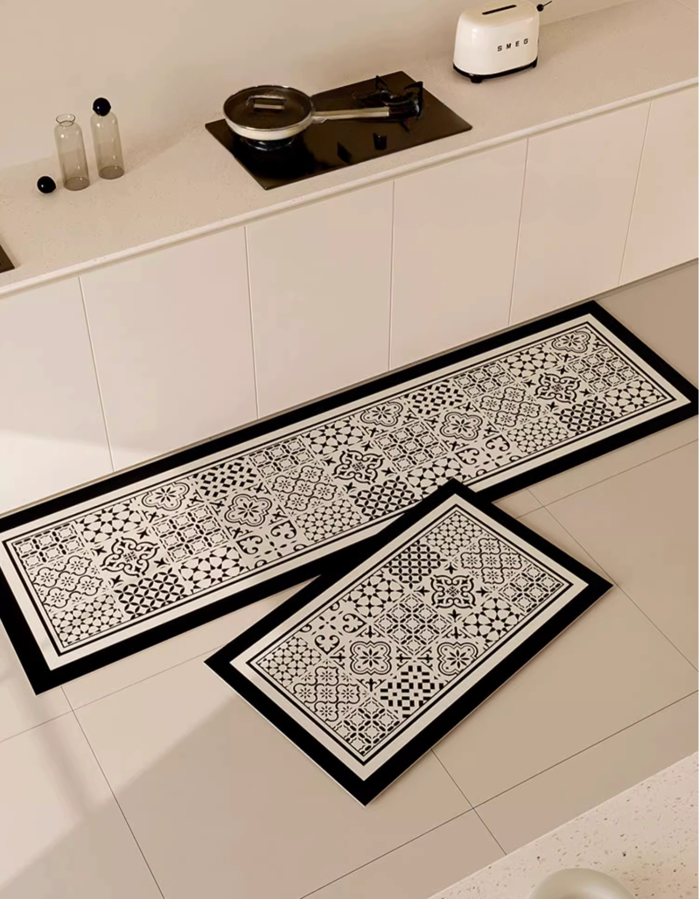 http://maisonmatta.ca/cdn/shop/files/portuguese-tiles-kitchen-mat-1.png?v=1700149153