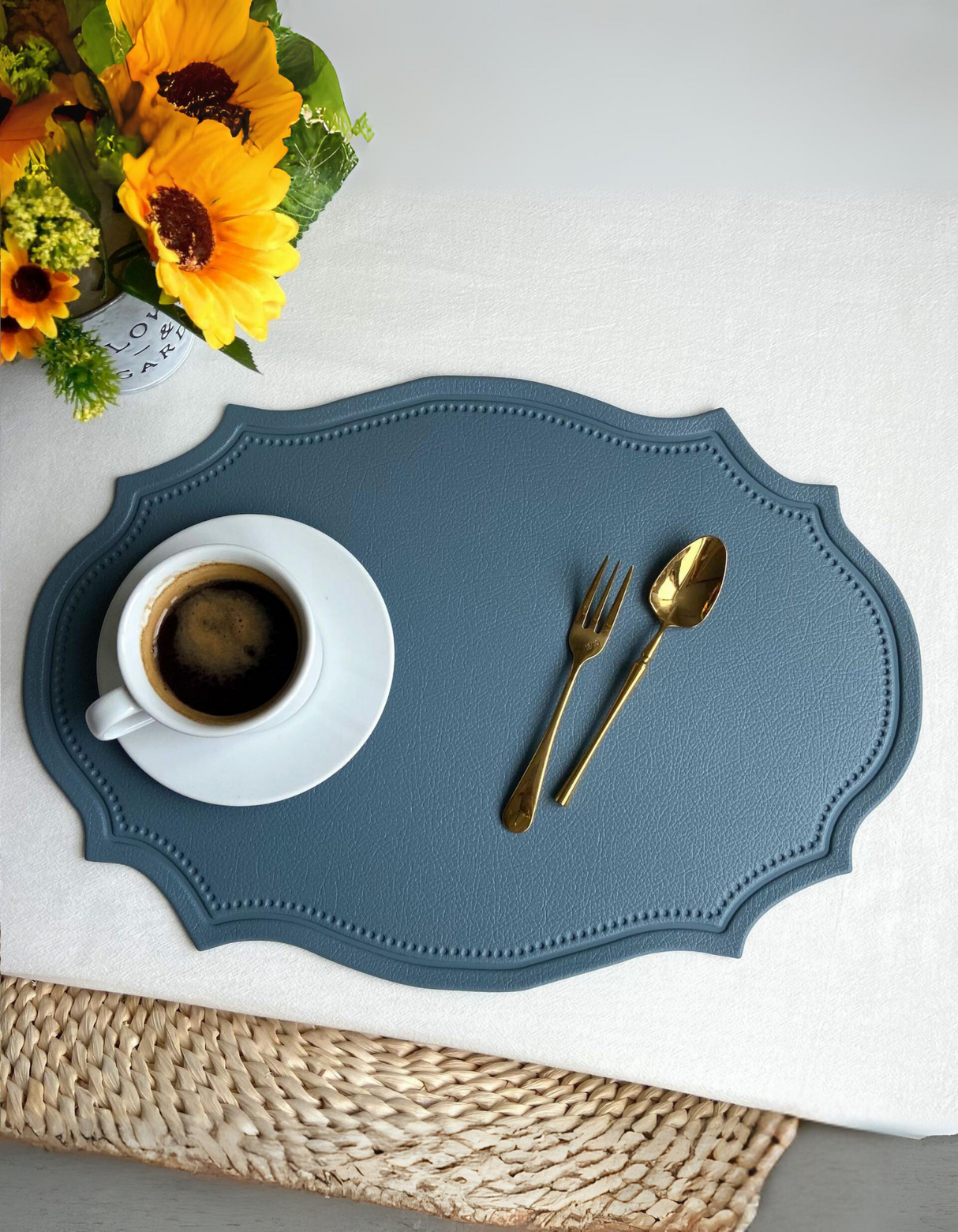 Set de table ovale rétro en cuir végétalien UnRoll™ - Bleu 